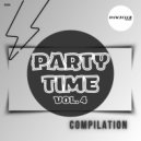 Ennzo Dias - Turn Up The Bass