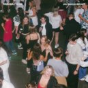 Friendly Kiss - you wanna dance? ()