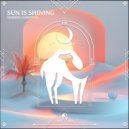 Cafe De Anatolia, Dominic Iannotta - Sun Is Shining